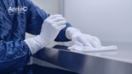 Lenços Umedecidos Não São só para Bebês!